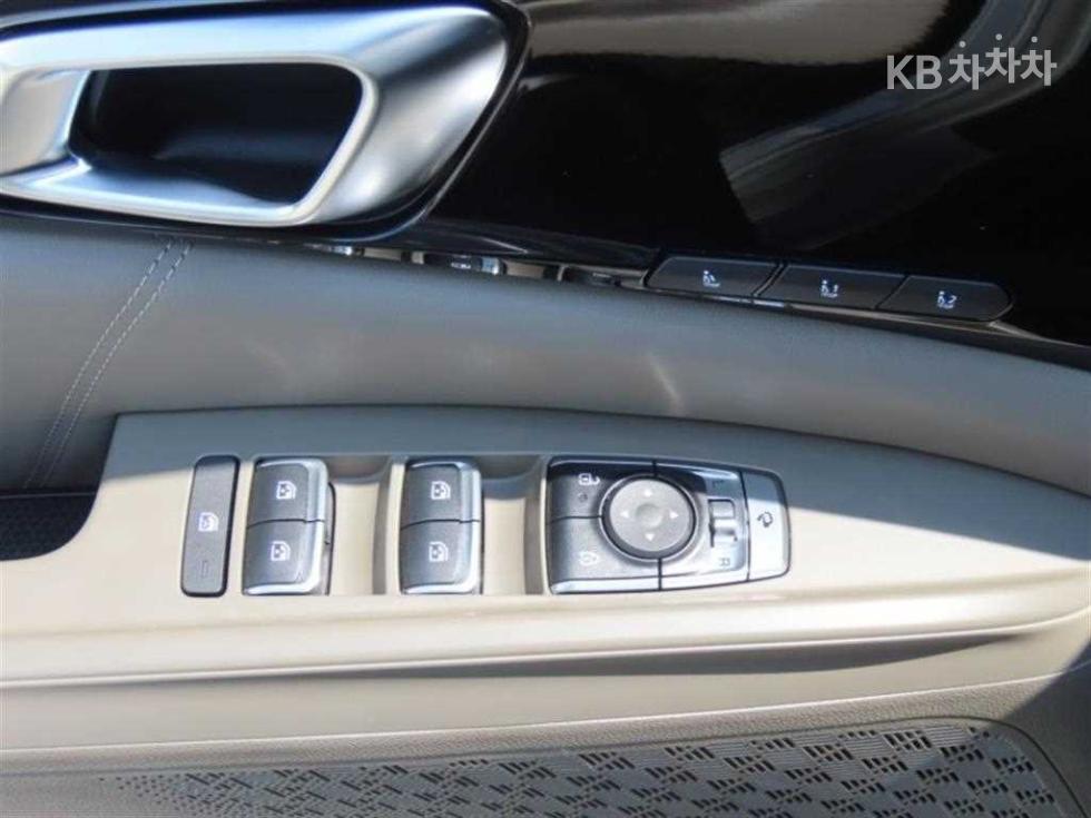 2025 - kia carnival