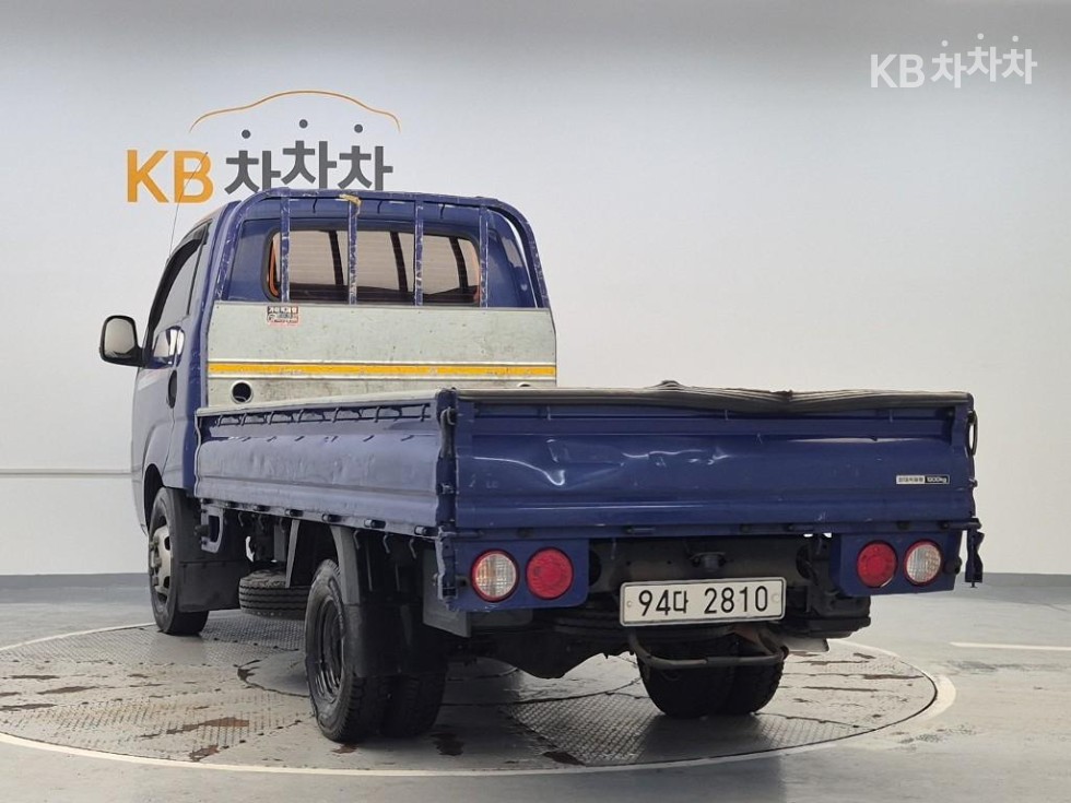 2022 - kia bongo iii