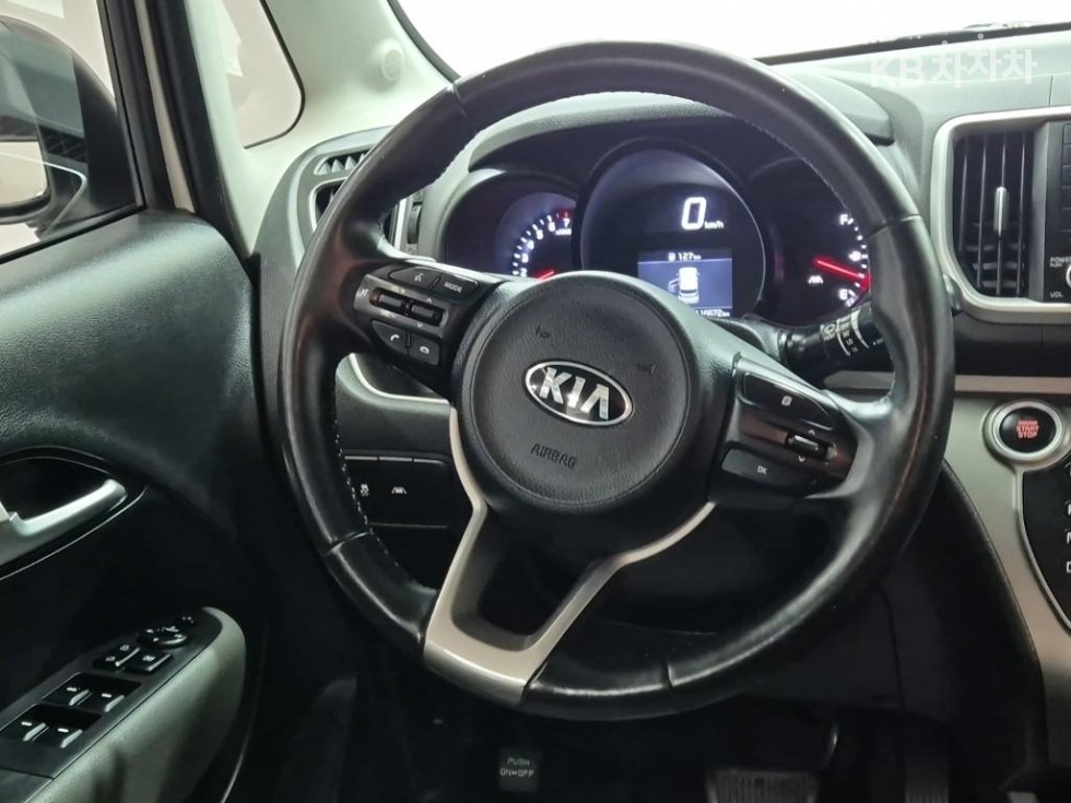 2021 - kia ray