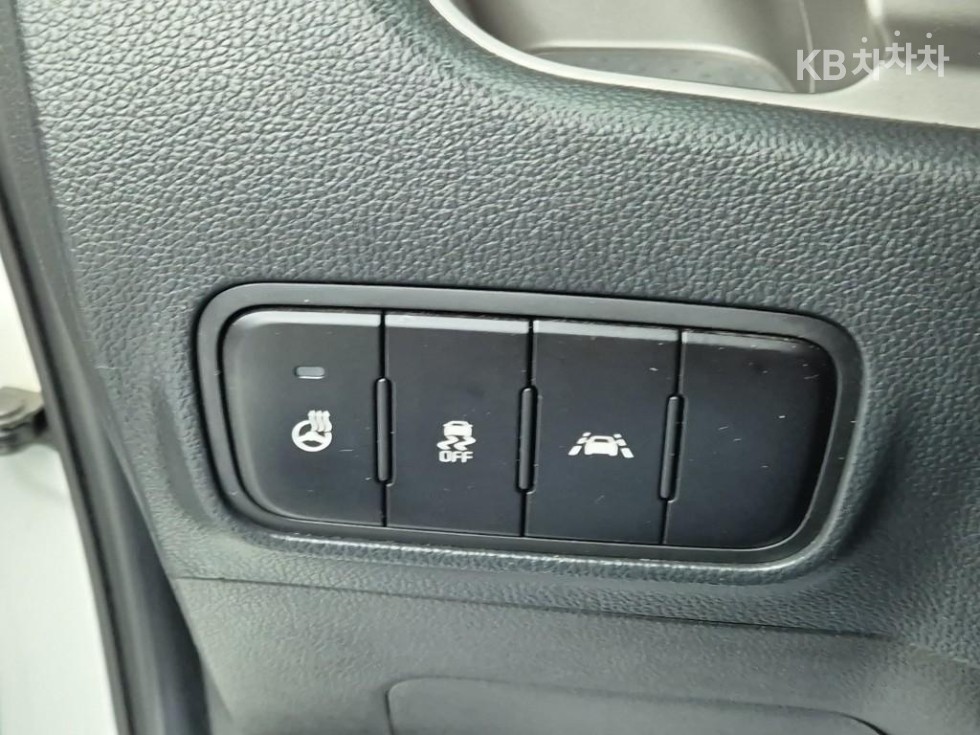 2021 - kia ray