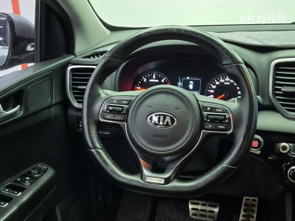2016 - kia sportage