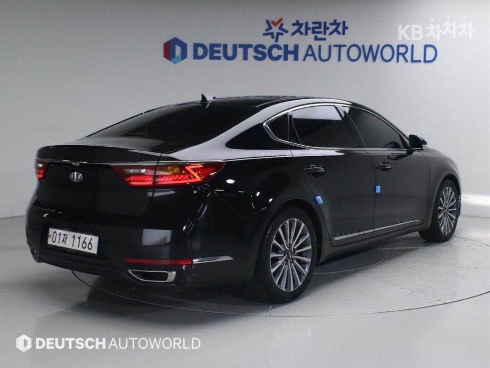 2017 - kia k7