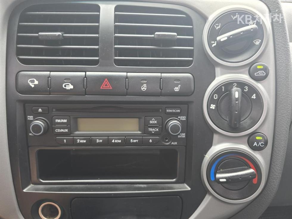 2016 - kia bongo iii