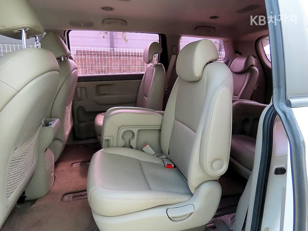 2015 - kia carnival