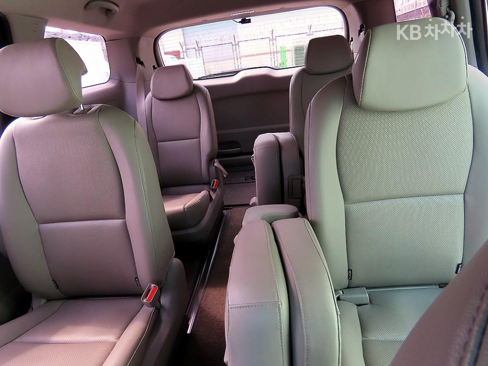2015 - kia carnival