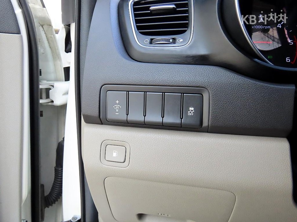 2015 - kia carnival
