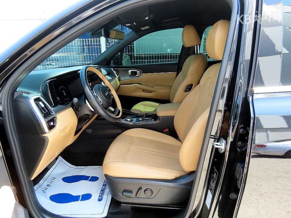 2022 - kia sorento