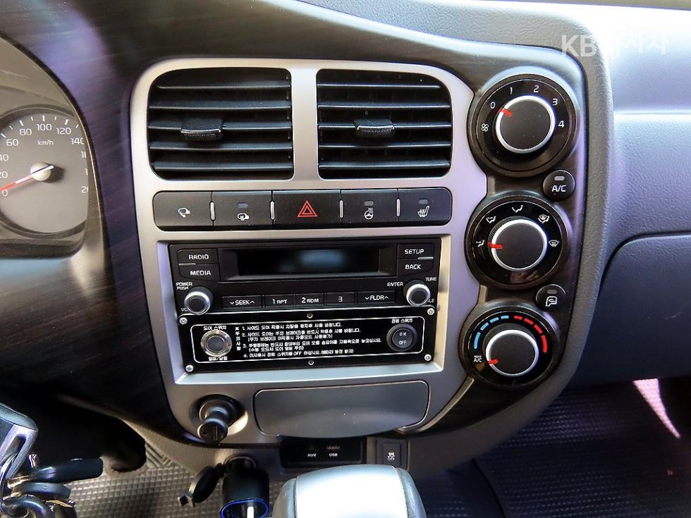 2017 - kia bongo iii