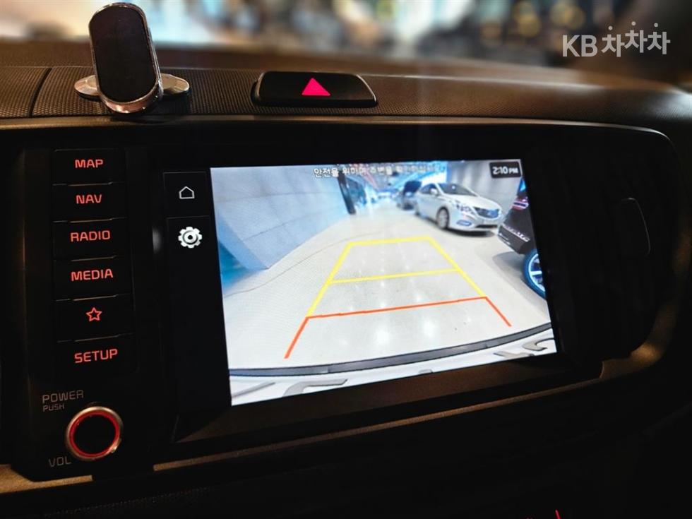 2024 - kia kia
