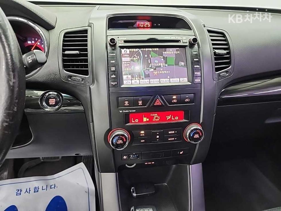2011 - kia sorento
