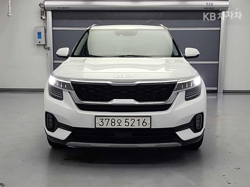 2022 Kia Used Car photo