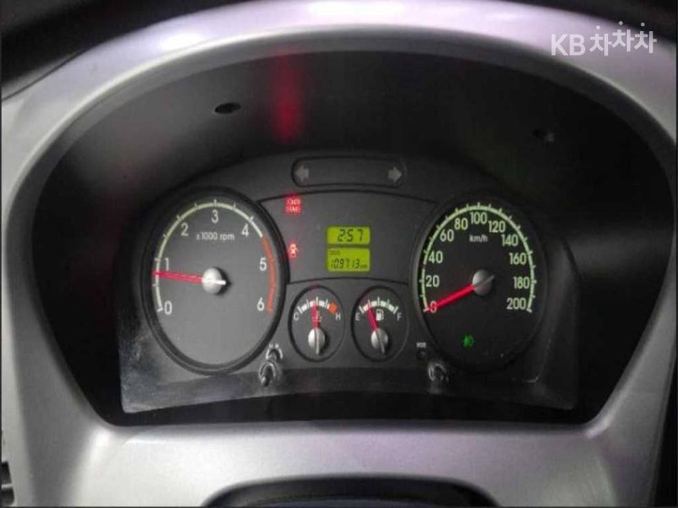 2014 - kia bongo iii