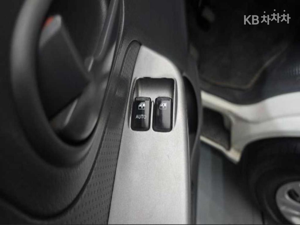 2014 - kia bongo iii