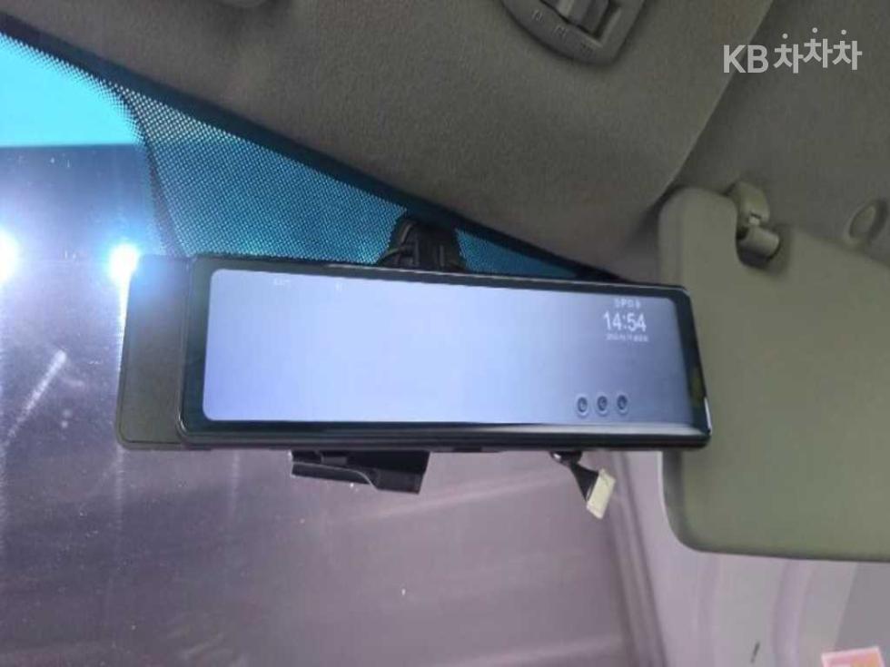2014 - kia bongo iii