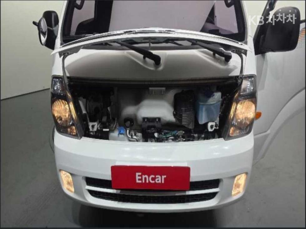 2014 - kia bongo iii
