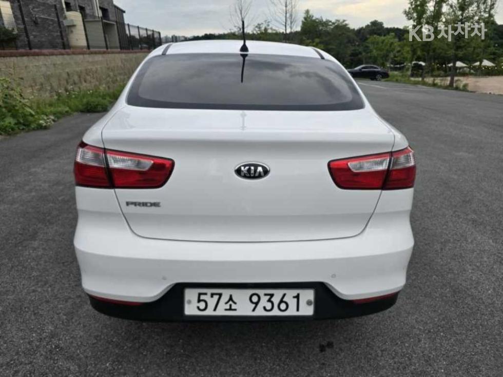 2015 - kia pride