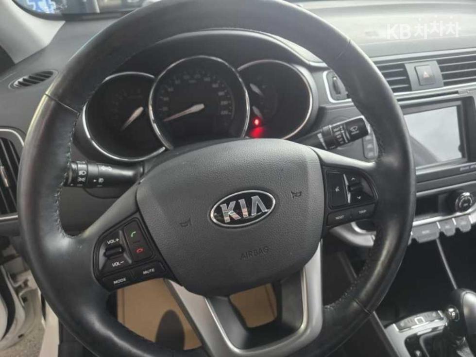 2015 - kia pride