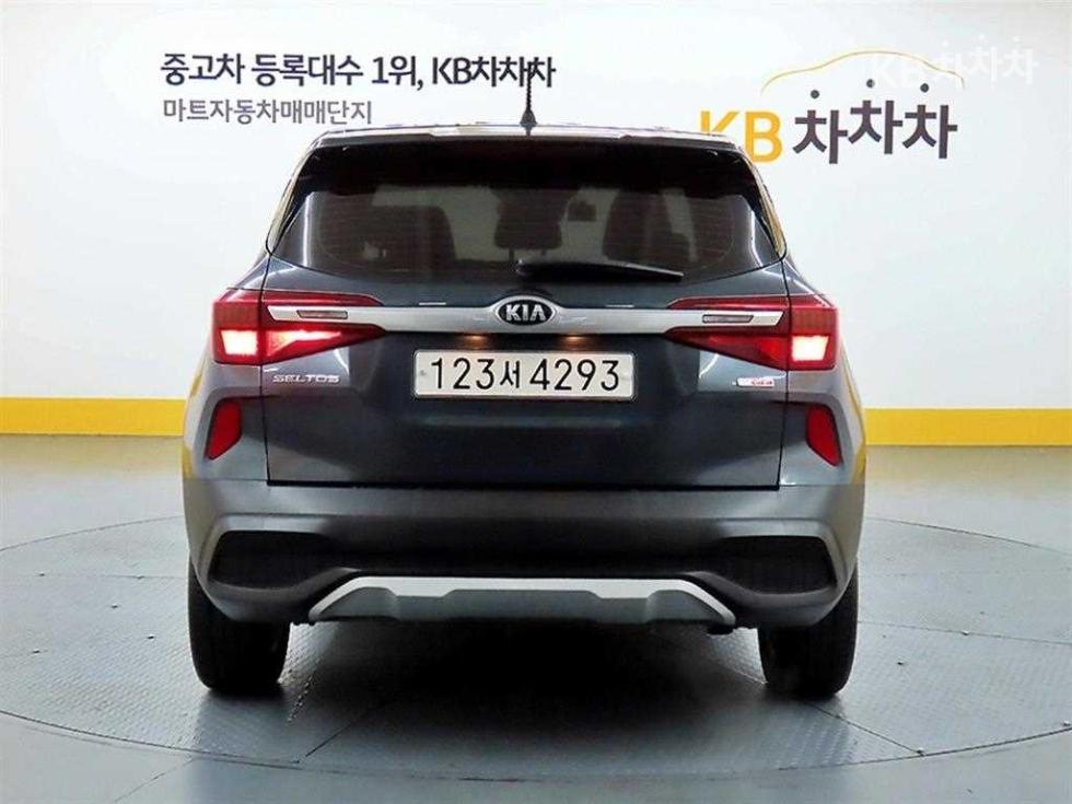 2020 - kia seltos
