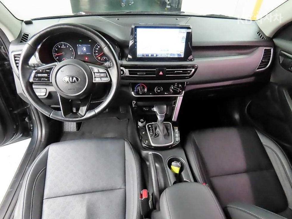 2020 - kia seltos