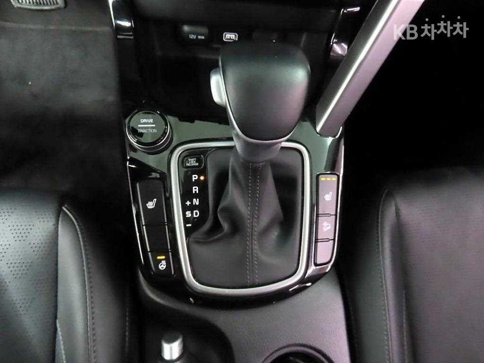 2020 - kia seltos