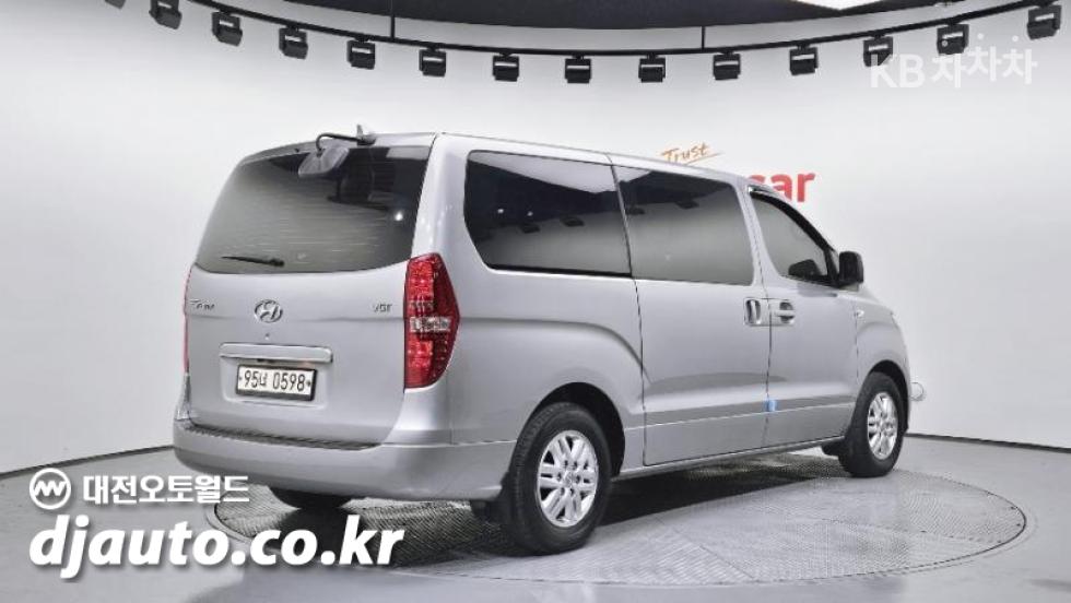 Hyundai Starex — miniaturë 2