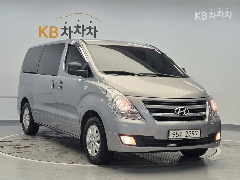 Hyundai Starex — miniaturë 4