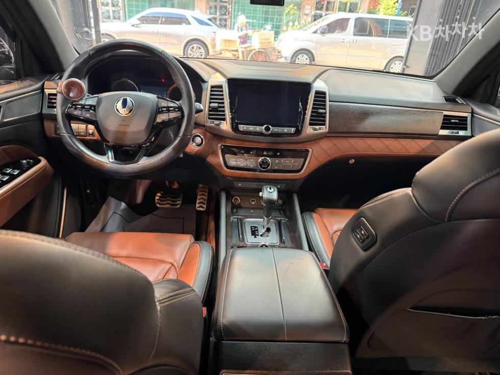 SsangYong Rexton — miniaturë 10