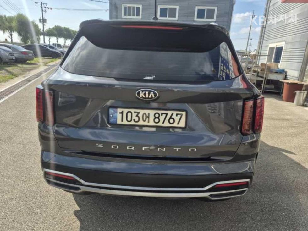 Kia Sorento — miniaturë 5