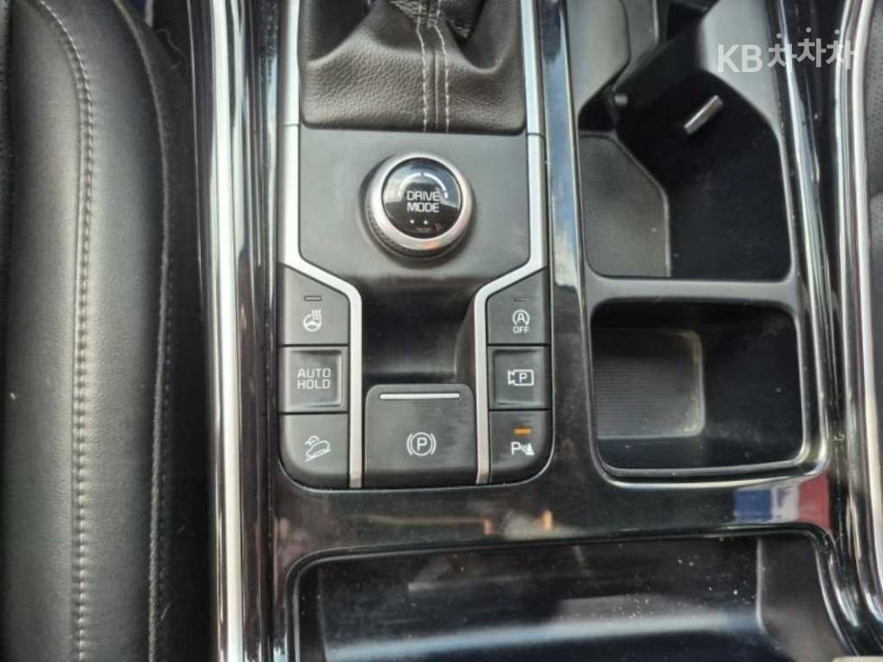 Kia Sorento — miniaturë 15