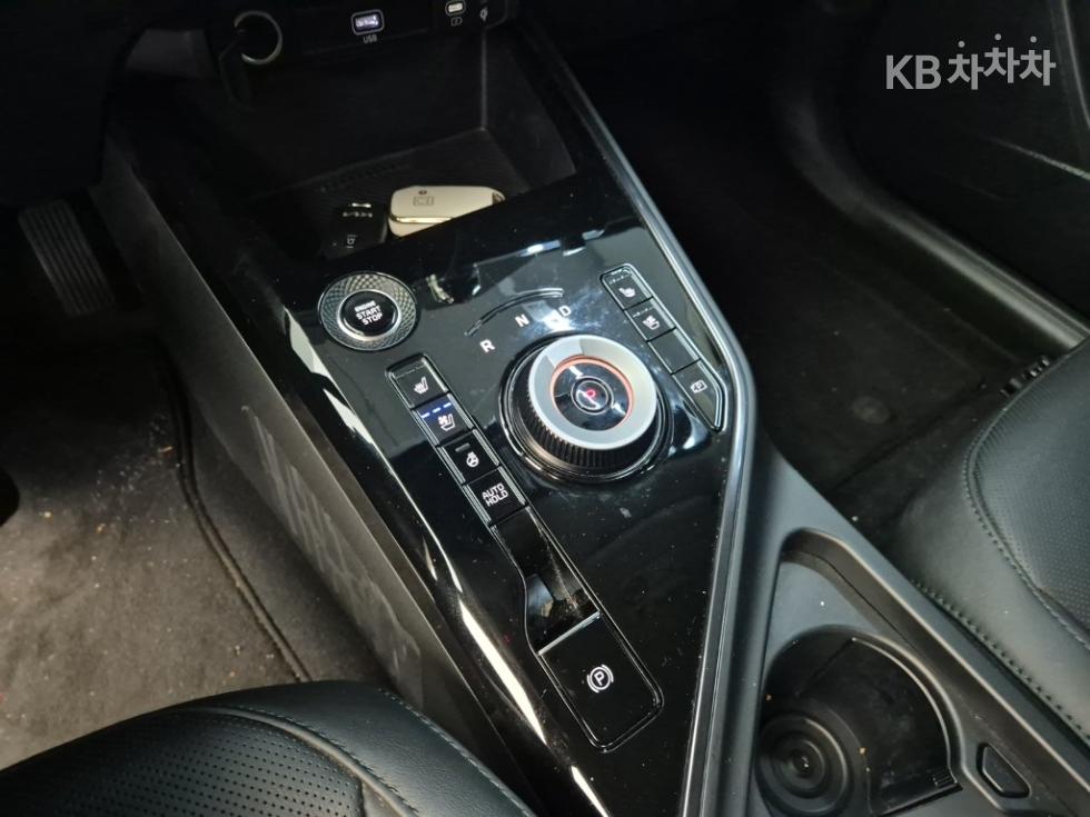 Kia Niro — miniaturë 8