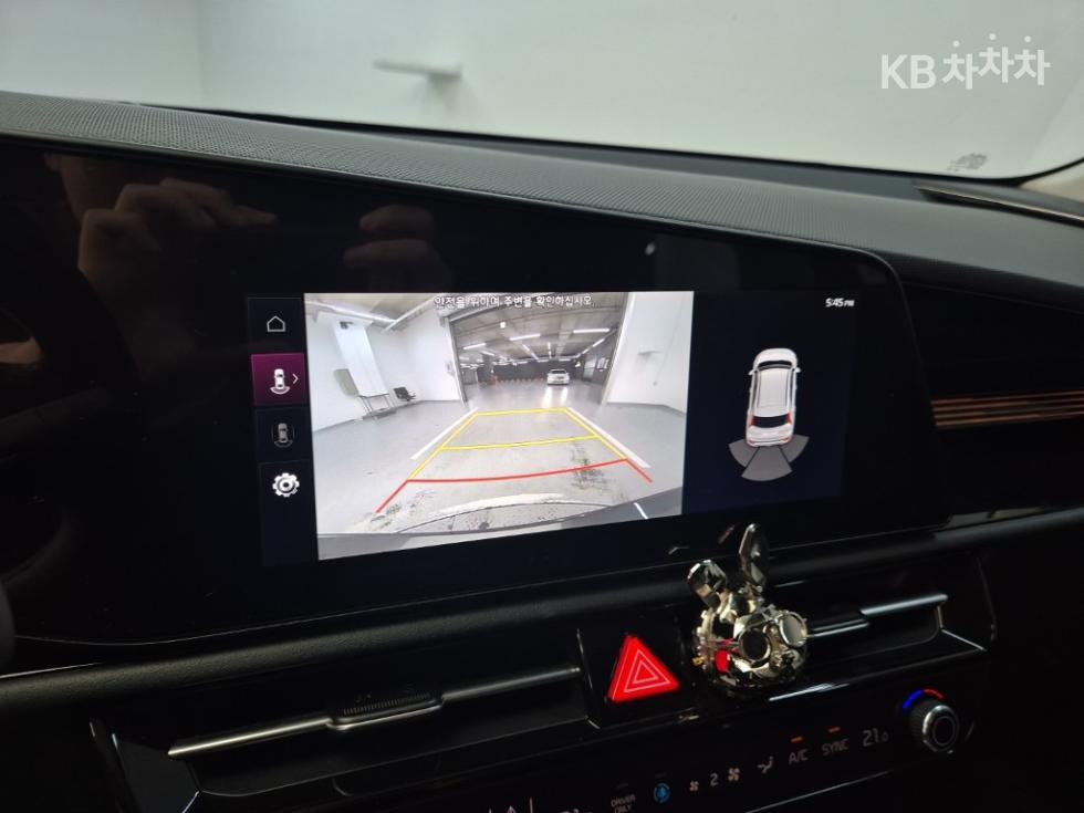 Kia Niro — miniaturë 14