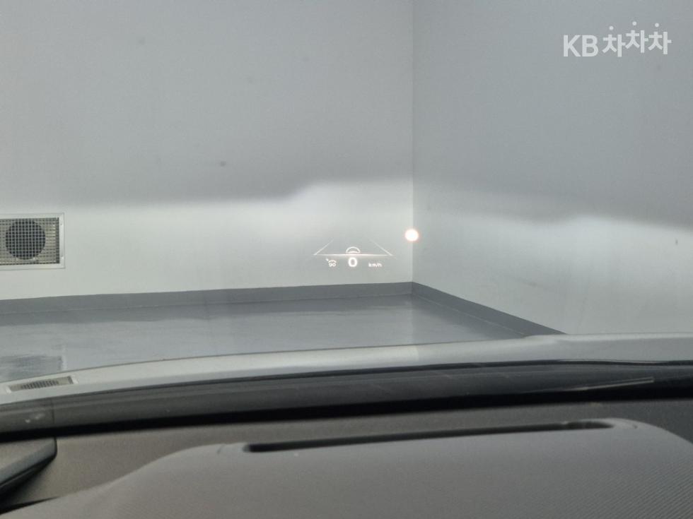 Kia Niro — miniaturë 16