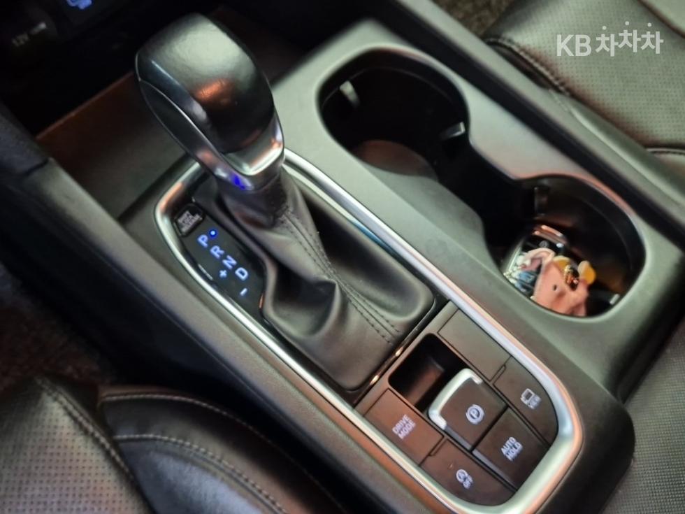Hyundai Santa Fe — miniaturë 8