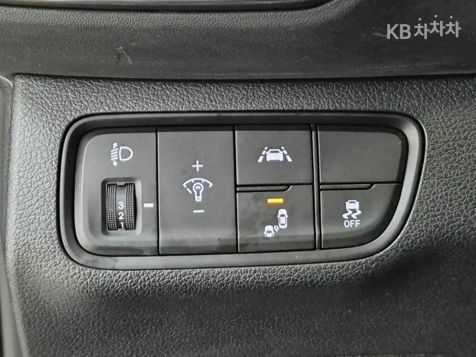 Hyundai Santa Fe — miniaturë 16