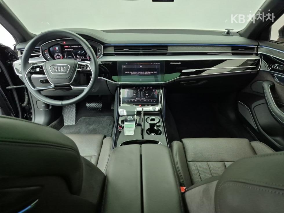 Audi A8 — miniaturë 5