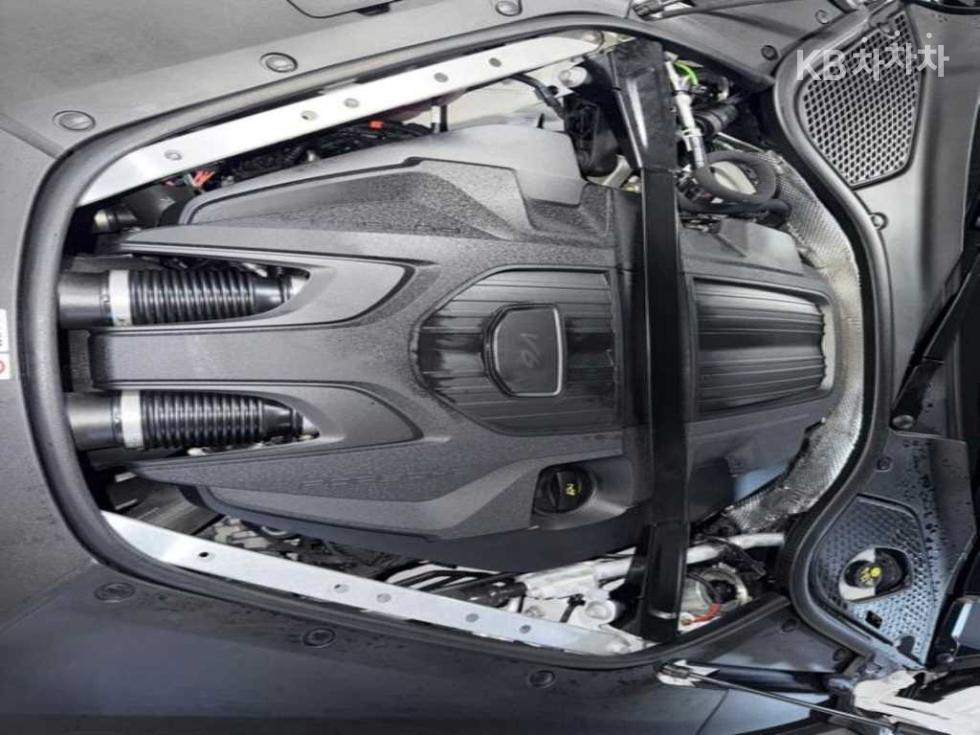 Porsche Panamera — miniaturë 19
