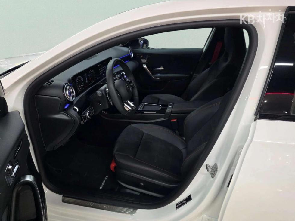 2025 Mercedes-Benz A(W177) photo