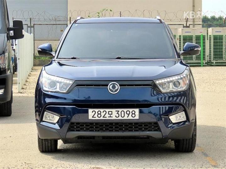 SsangYong Tivoli 디젤 LX — foto 1