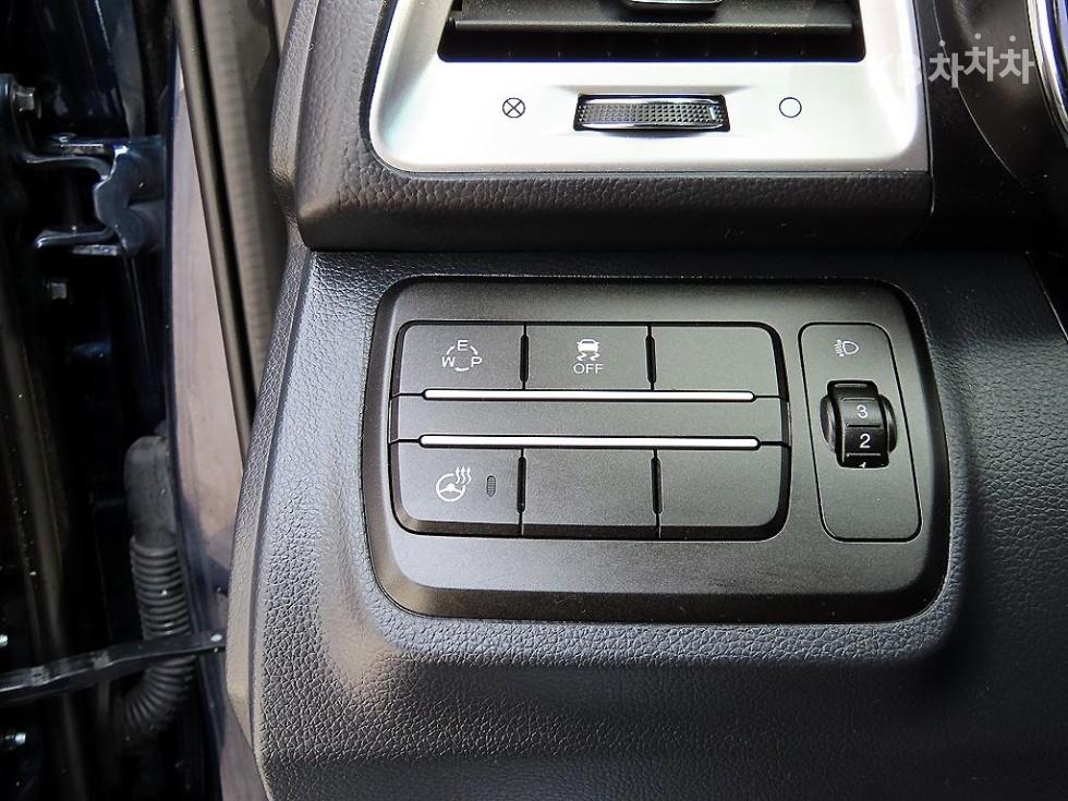 SsangYong Tivoli — miniaturë 12