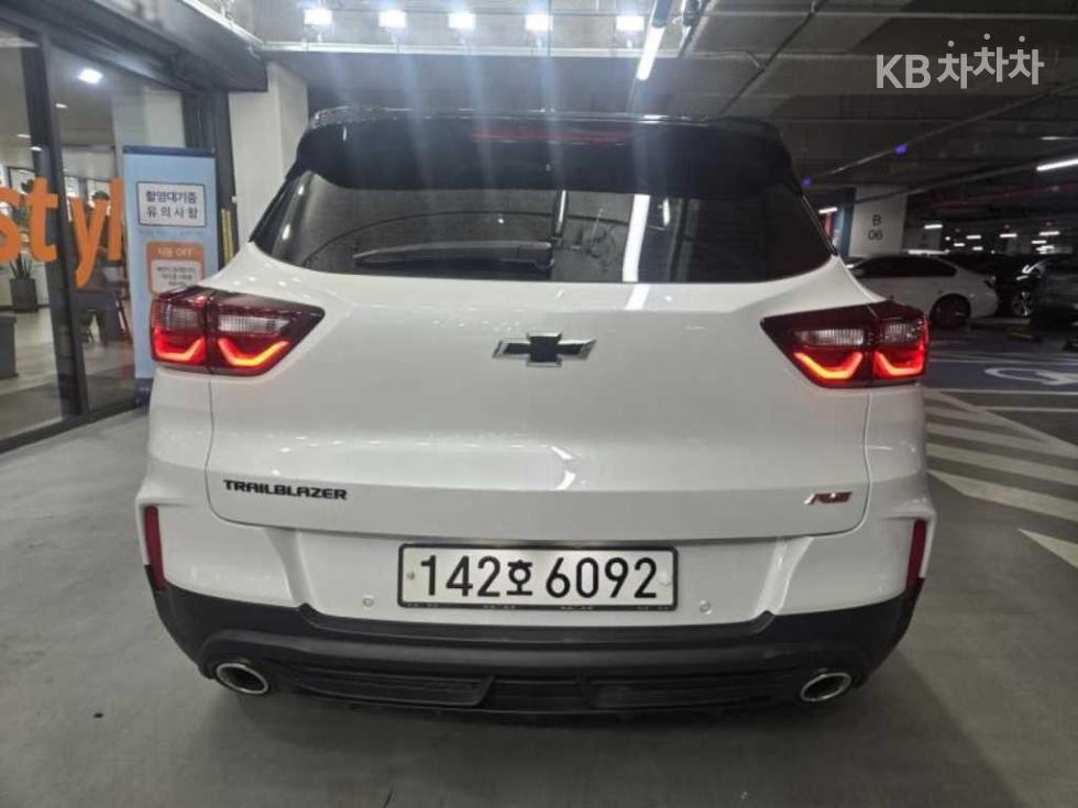 Chevrolet TrailBlazer — miniaturë 5