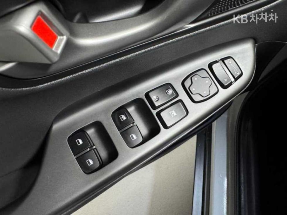 Hyundai Kona — miniaturë 15