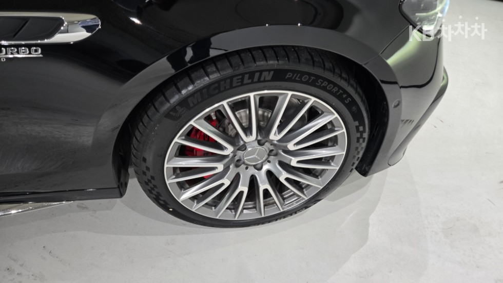 Mercedes-Benz E-klasse — miniaturë 16