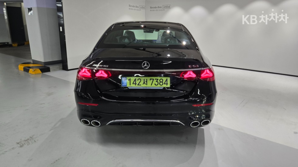 Mercedes-Benz E-klasse — miniaturë 3
