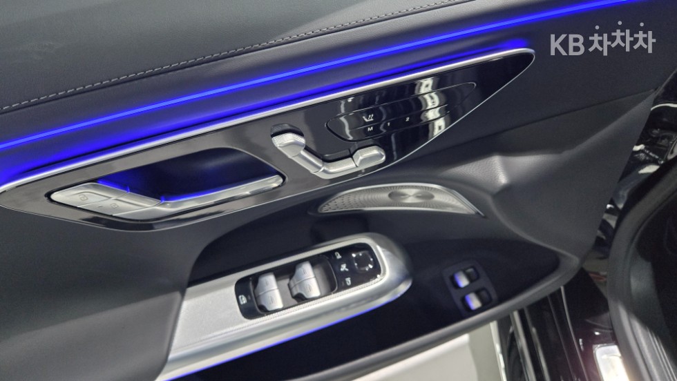 Mercedes-Benz E-klasse — miniaturë 21