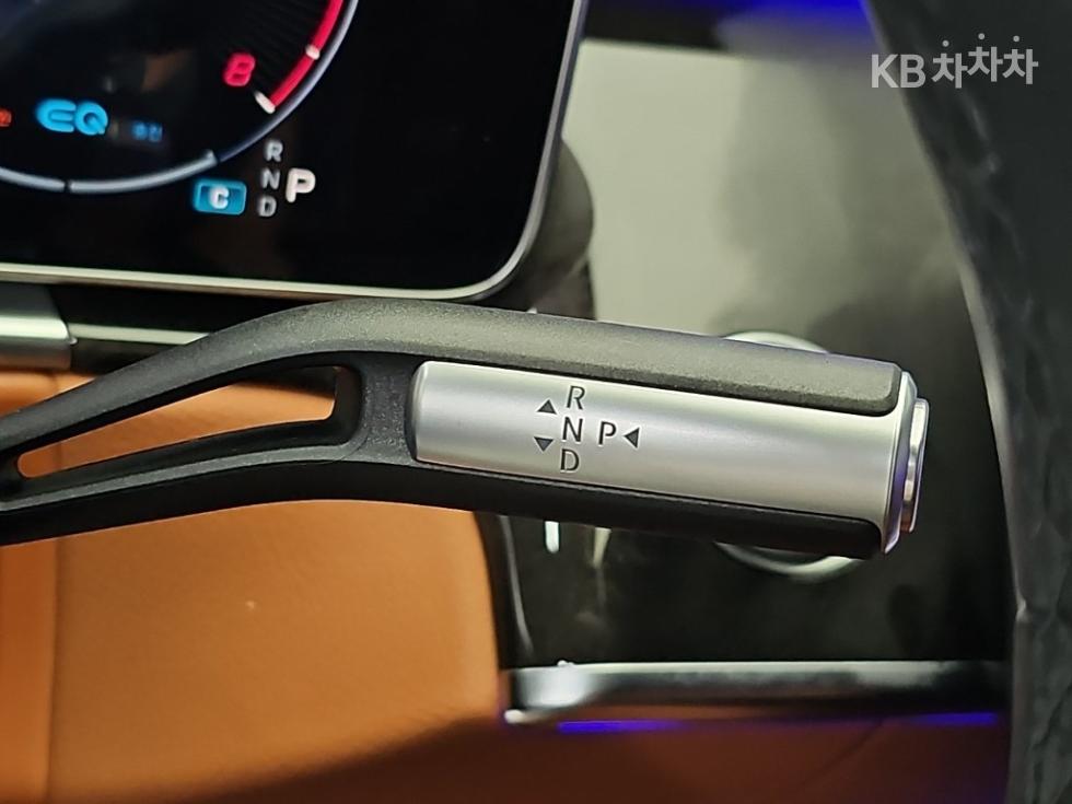 Mercedes-Benz S-klasse — miniaturë 8
