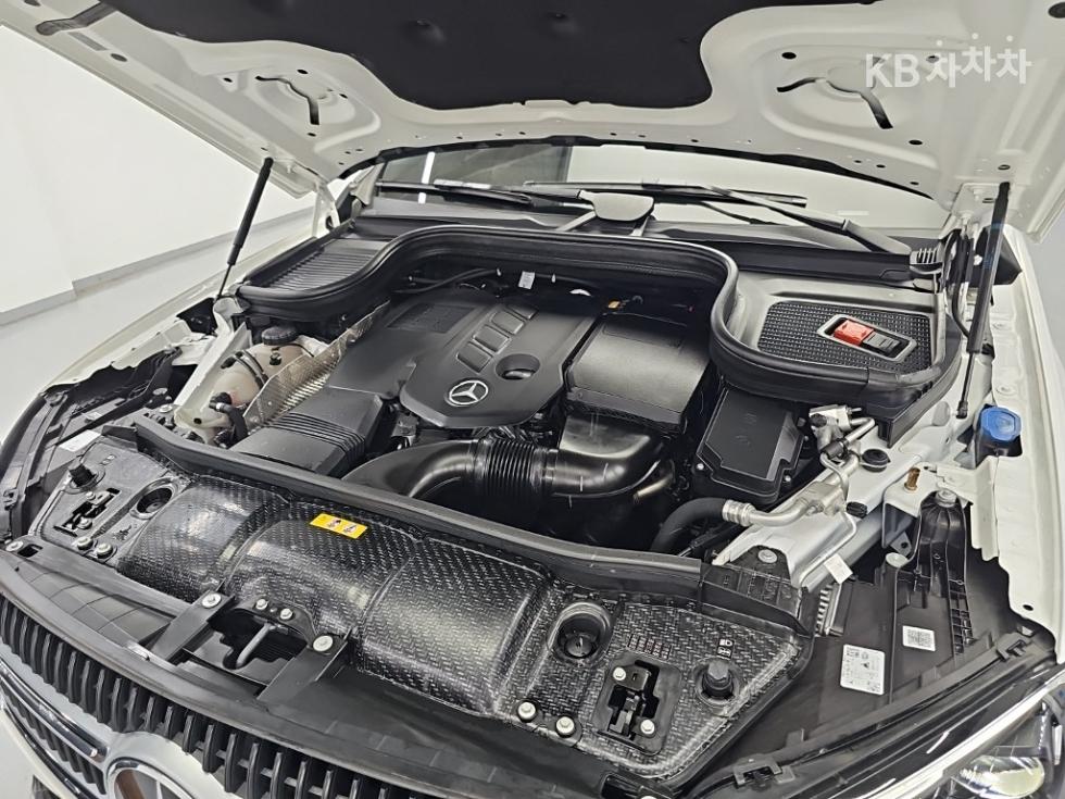 2024 Mercedes-Benz GLE (V167) · () · photo