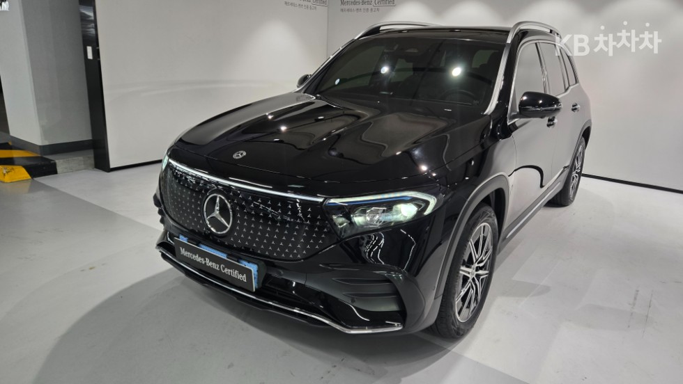Mercedes-Benz EQB — miniaturë 10