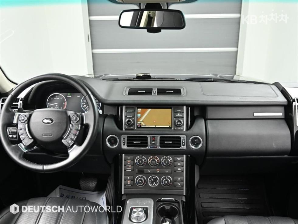 Land Rover Range Rover — miniaturë 7