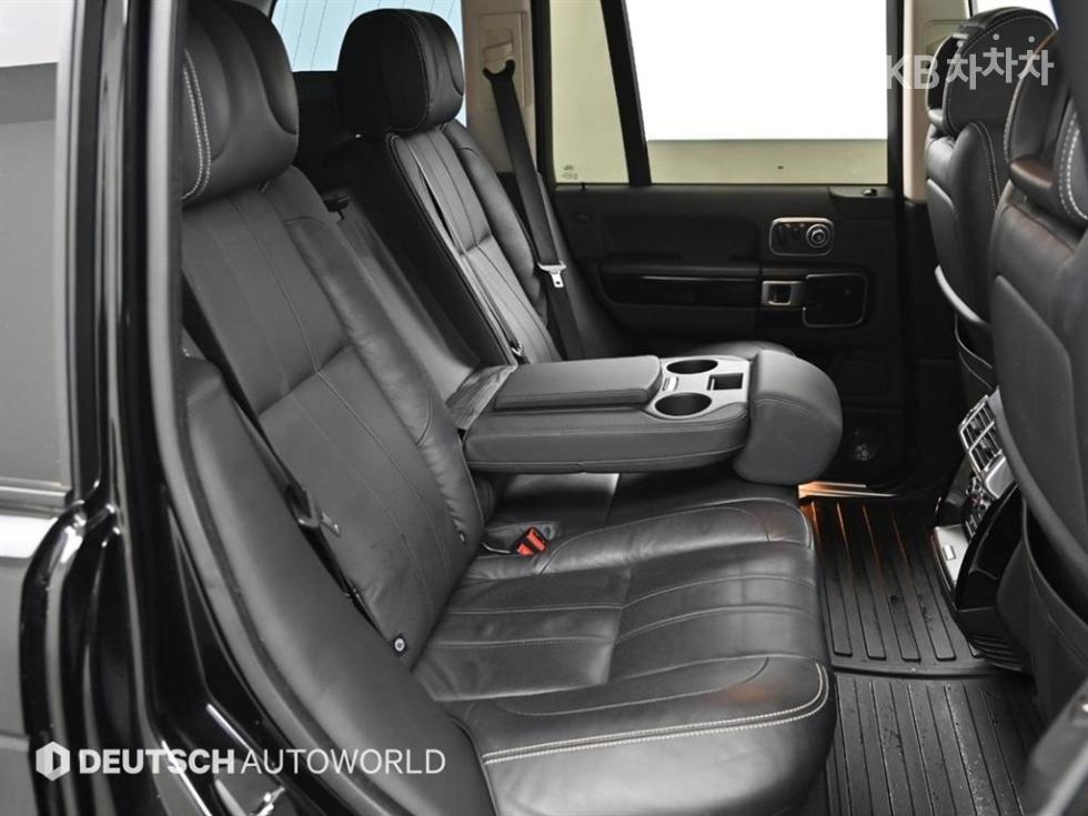 Land Rover Range Rover — miniaturë 12