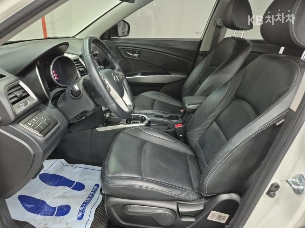 SsangYong Tivoli — miniaturë 15
